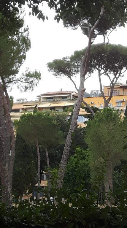 Veneto Suite Roma Esterno foto